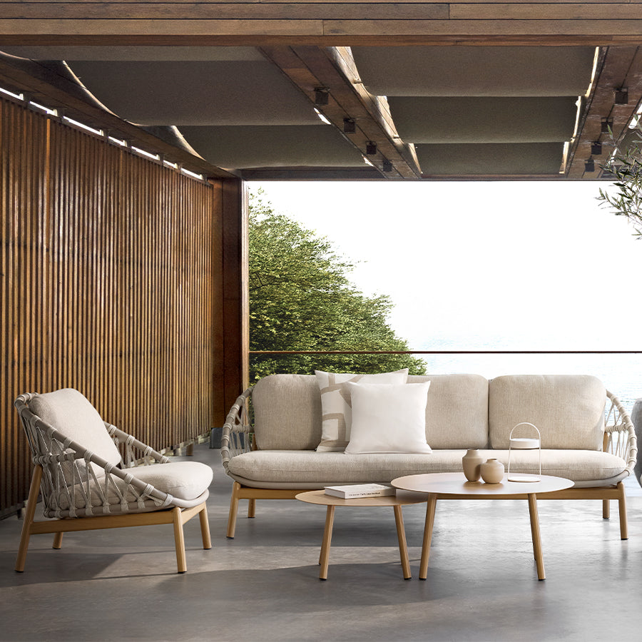 MUST - Outdoor - Outdoor Living Area - Sofas