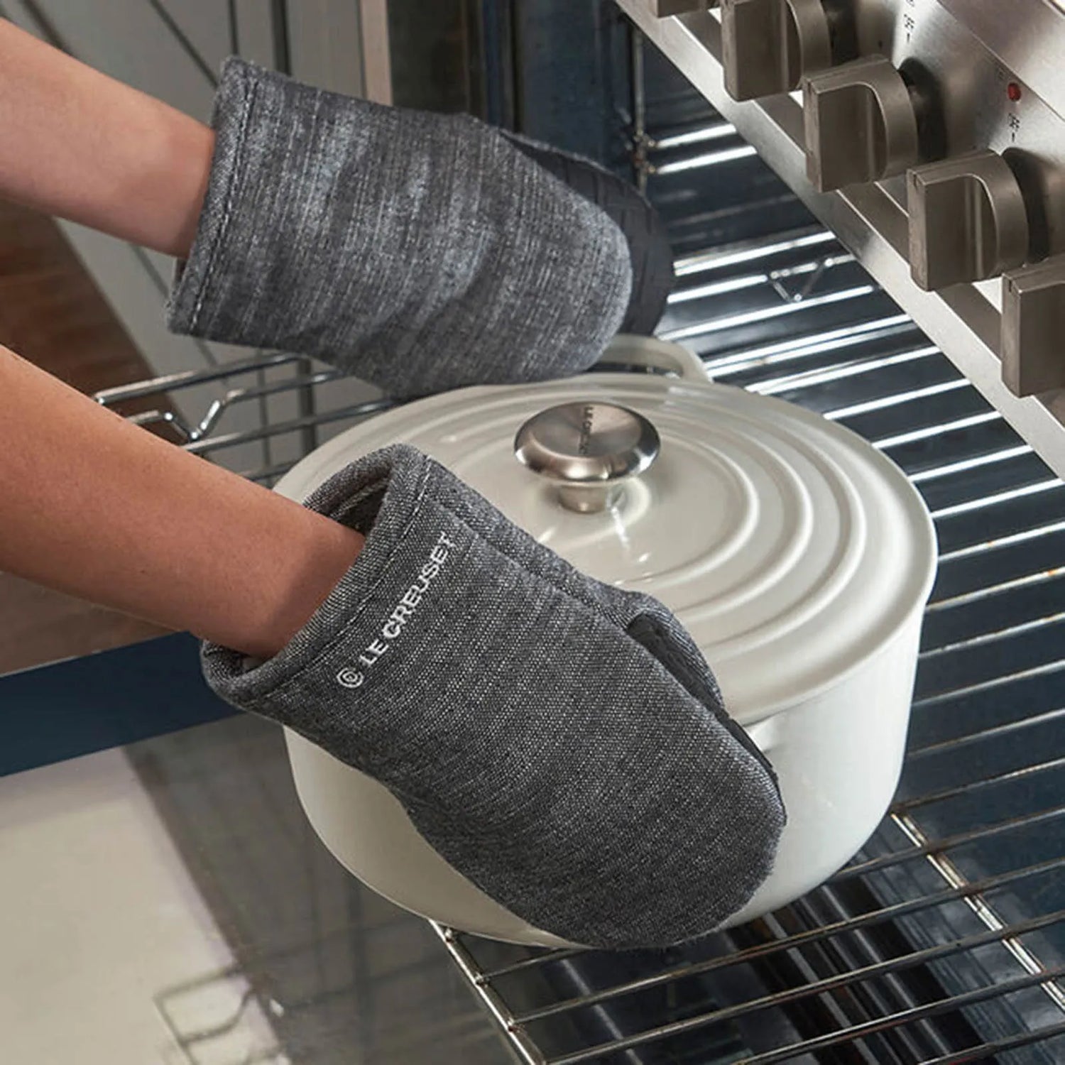 MUST Société - Kitchen - Textile - Oven mitts