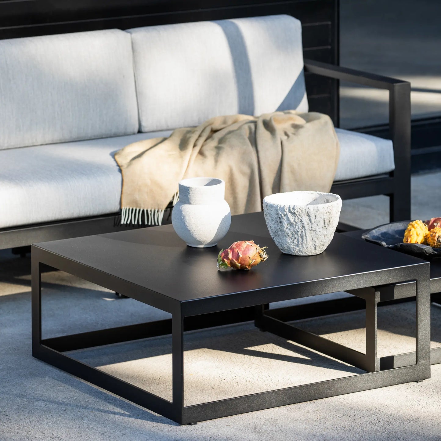 Overlap - Table basse extérieure en aluminium