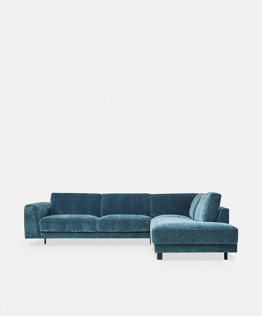 Samba Day - Sectional Sofa by Furninova