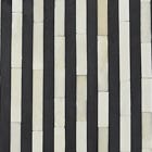 Black & White swatch