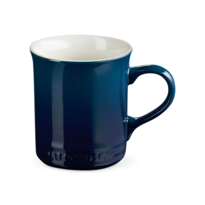 Set of 4 Classic Mugs by Le Creuset