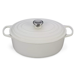 Oval Dutch Oven by Le Creuset
