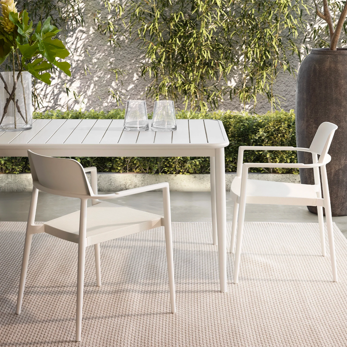 Chaise avec bras Chiclet