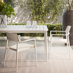 Chaise avec bras Chiclet