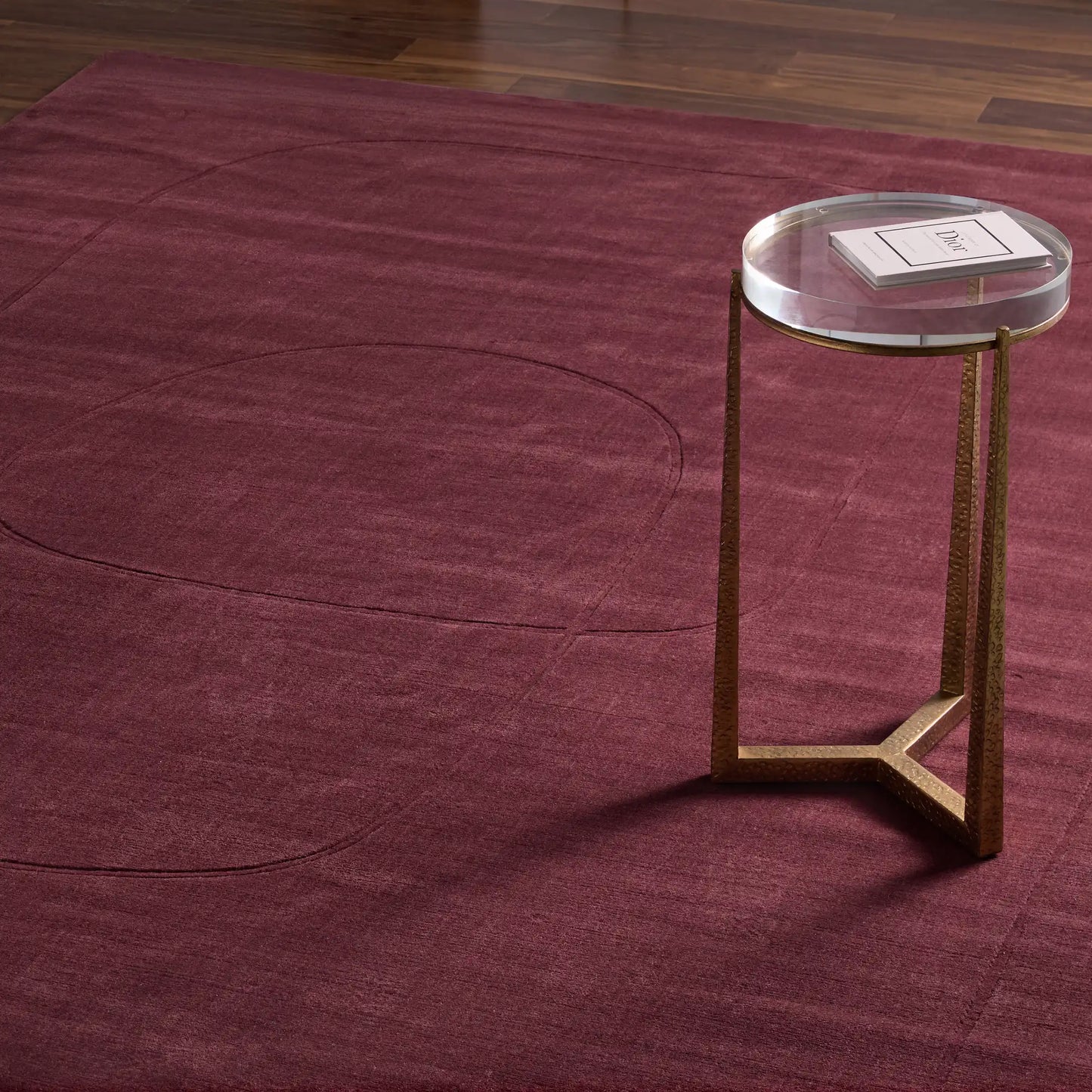 Cursive Expanse - Handcrafted Rug