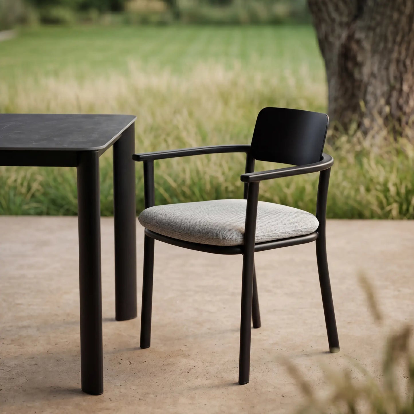 Avril - Outdoor Aluminium Chair