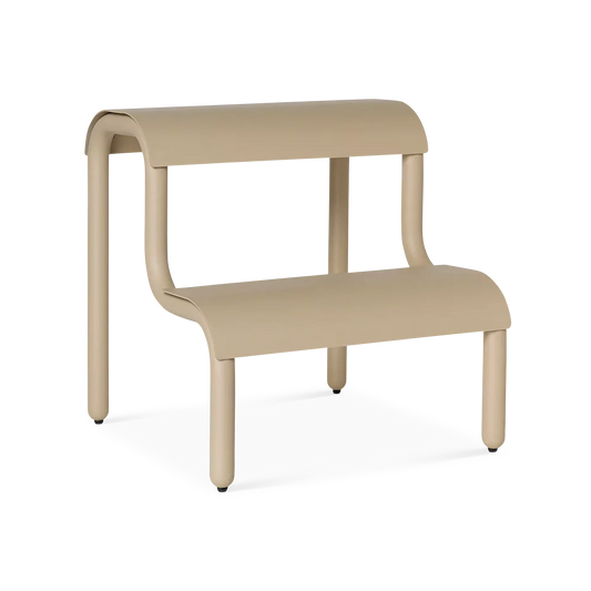 Up - escabeau design en métal beige