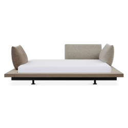 Peter Maly 2 - Bed with adjustable cushions by Ligne Roset