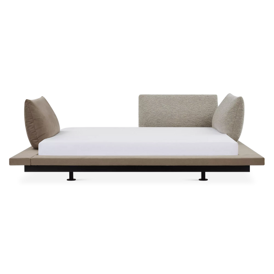 Peter Maly 2 - Bed with adjustable cushions by Ligne Roset